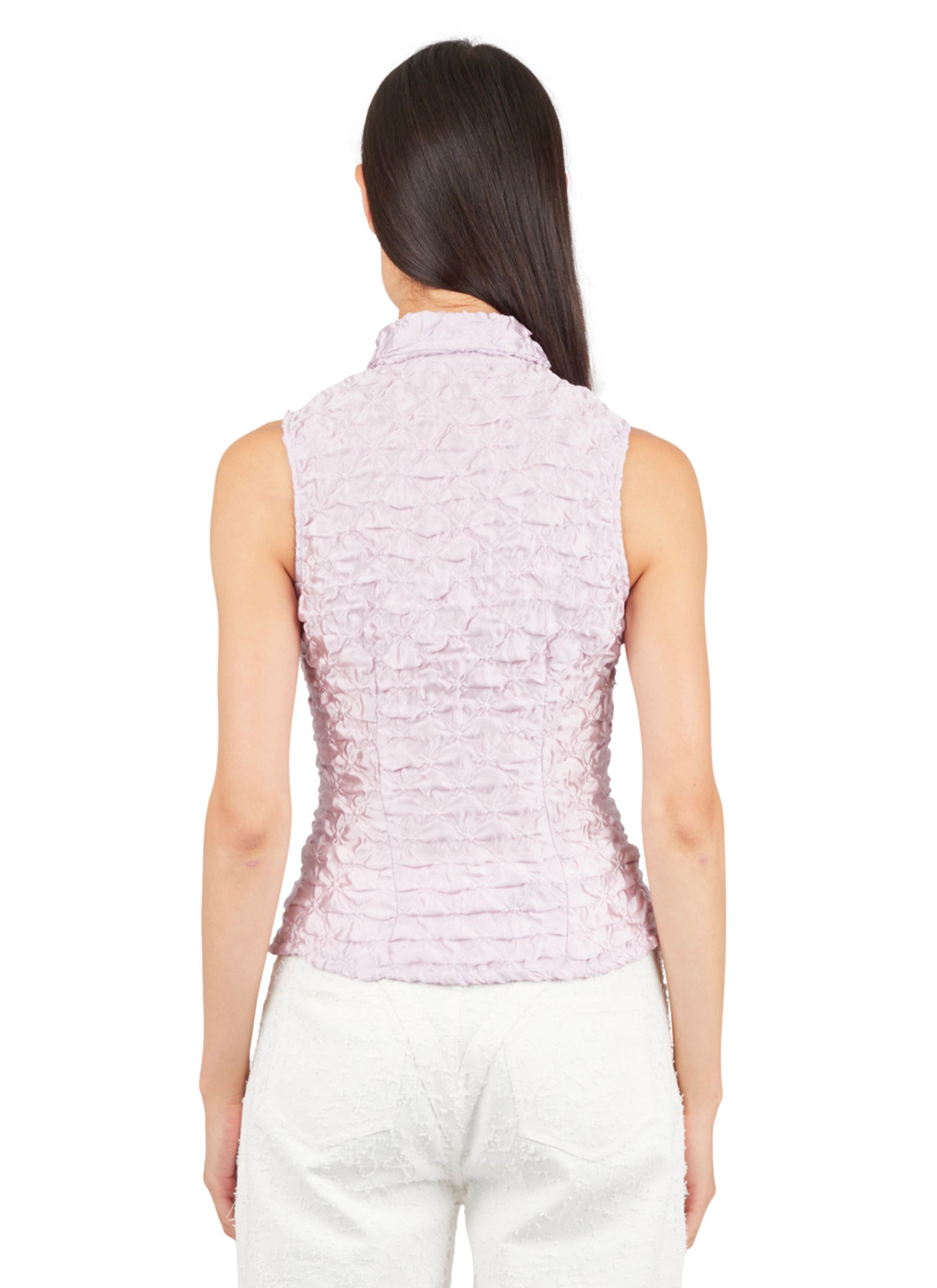 SLEEVELESS BUTTON-UP TOP